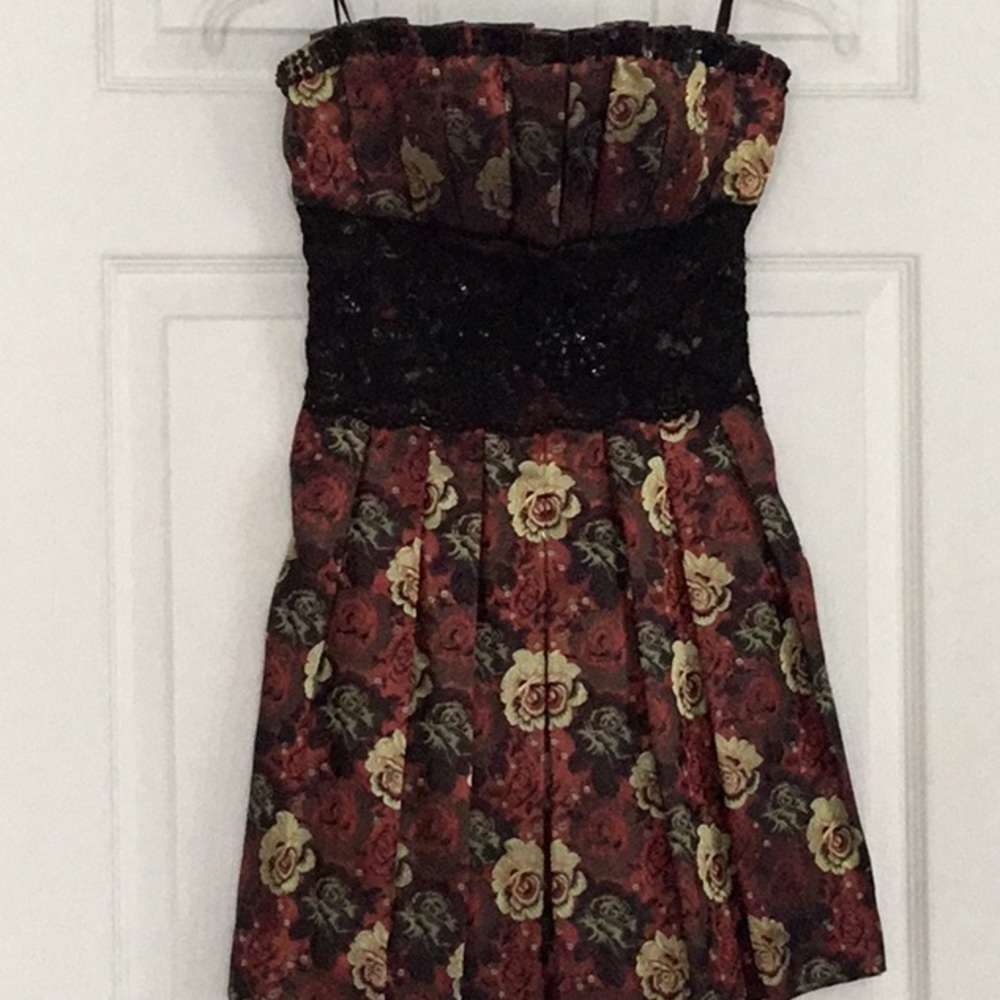 Bebe Dress size XXS